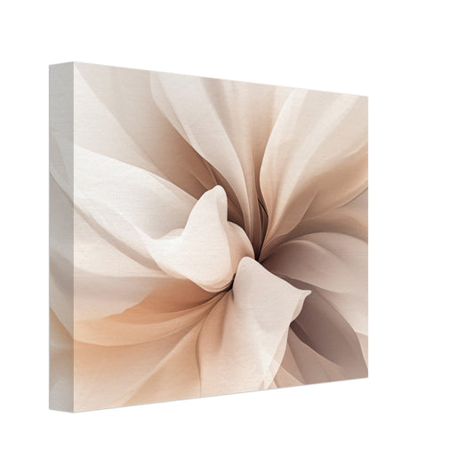 Leinwand „Sanfte Blütenpracht: Abstrakte Blumenkomposition“ mit abstrakten Blütenblättern in Creme, Beige und Apricot, 20x25 cm