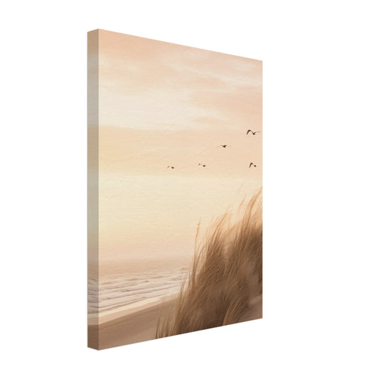 Leinwand „Flug in den Dämmerhimmel“ mit Dünen und Strandgräser im warmen Abendlicht mit kleinen Vögeln am Himmel, 30x40 cm