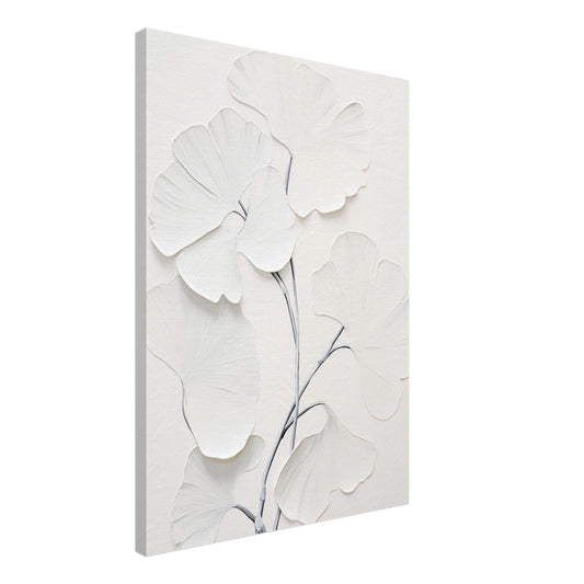 Leinwand „Ginko-Relief“ mit weiße Ginkgoblätter als feines botanisches Relief auf hellem Hintergrund, 50x70 cm