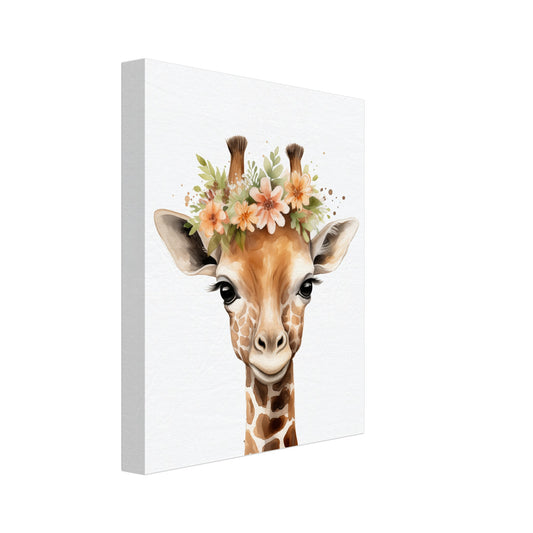 Leinwand „Giraffe "Giselle"“ mit freundliche Giraffe mit Blumenkranz und großen Augen auf weißem Grund, 20x25 cm